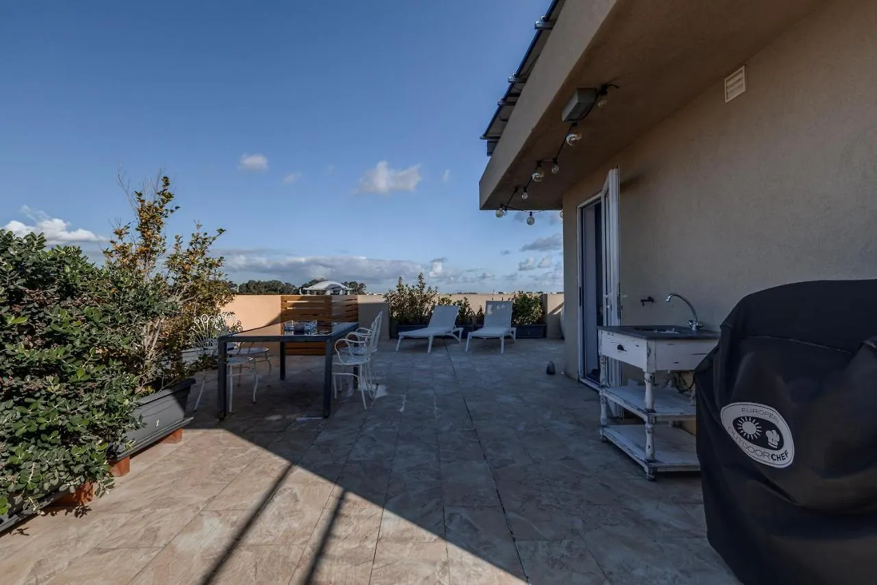 Talbot & Bons Studio Flat Gudja Malta